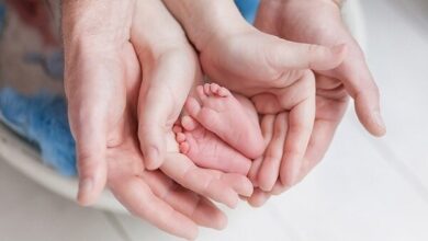 یک انتصاب در کلینیک پایش کودکان متولد شده با روش‌های کمک باروری رویان